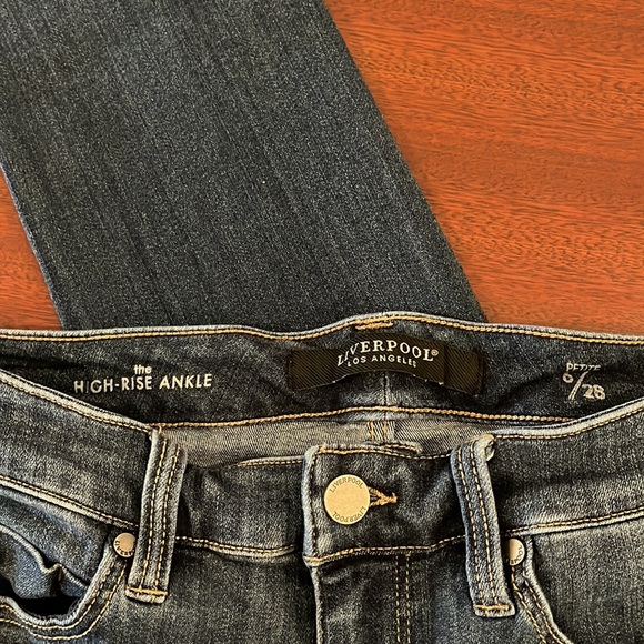 Liverpool Jeans - Picture 6 of 6